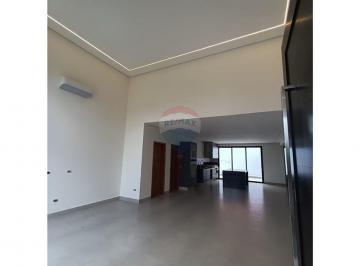 Casa · 213m² · 3 Quartos · 4 Vagas · Casa térrea para Locação, 213 m², 3 Quartos, Suítes, Votorantim