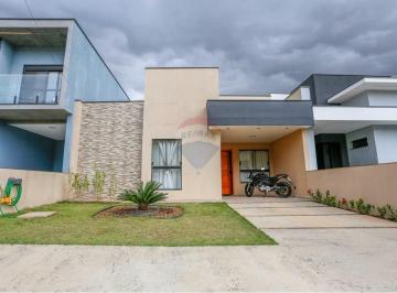 Casa · 120m² · 3 Quartos · 2 Vagas · Casa à venda no Horto Florestal Villagio com 3 quartos (1 suíte) e área gourmet - Sorocaba