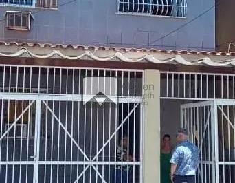 Casa · 200m² · 2 Quartos · 1 Vaga · Casa em Venda da Cruz, São Gonçalo/RJ de 200m² 2 quartos à venda por R$ 270.000,00