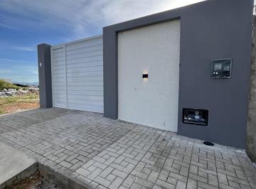 Casa · 150m² · 3 Quartos · 2 Vagas · Casa em Centro, Patos/PB de 150m² 3 quartos à venda por R$ 240.000,00