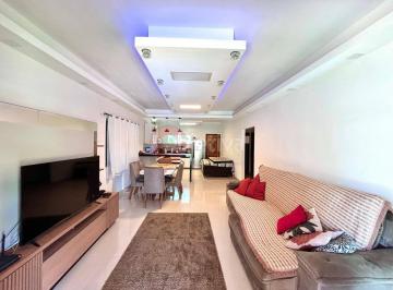 Casa · 380m² · 2 Quartos · 4 Vagas · Casa em Peró, Cabo Frio/RJ de 380m² 2 quartos à venda por R$ 380.000,00