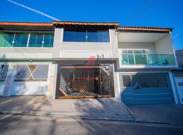 Casa · 242m² · 4 Quartos · 2 Vagas · Sobrado em Cidade das Flores, Osasco/SP de 242m² 4 quartos à venda por R$ 600.000,00