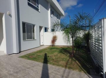 Casa · 148m² · 3 Quartos · 2 Vagas · Casa em Carianos, Florianópolis/SC de 148m² 3 quartos à venda por R$ 980.000,00