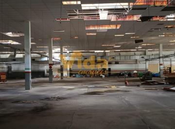 Comercial · 800m² · Galpão em Km 18 - Osasco, SP