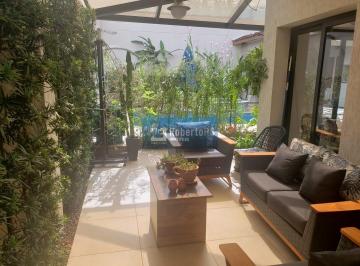 Foto 01 · Sobrado com 4 quartos / 2 suítes com consultório em anexo e piscina