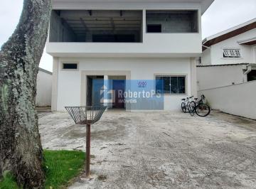 Foto 01 · Linda casa de condomínio em fase final de acabamento com edícula à venda no Jardim das Colinas - 1