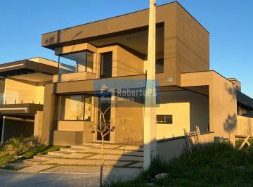 Foto 01 · Casa de alto padrão para venda no condomínio em Caçapava-SP