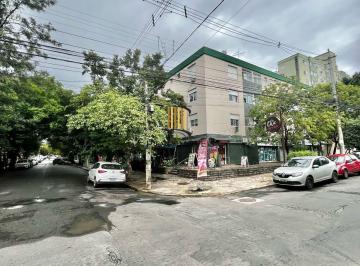 Apartamento · 43m² · 1 Quarto · Apto de 01 dorm no Passo da Areia, sala, cozinha, banheiro e área.