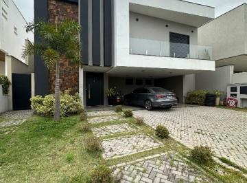 Foto 01 · Casa de luxo em condomínio Alphaville Nova Esplanada com 3 suítes e 4 vagas de garagem em Votorantim
