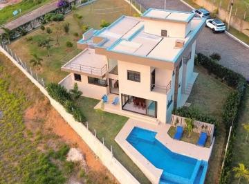Casa · 220m² · 3 Quartos · 4 Vagas · Linda Casa Condomínio Joanópolis Vista Represa