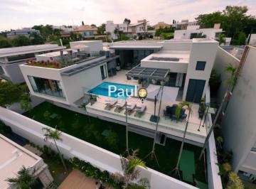 Casa · 840m² · 5 Quartos · 8 Vagas · Sobrado à venda  Ville Sainte Helene, com 5 suítes, com 840 m², Ville Sainte Hélène