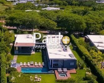 Casa · 600m² · 7 Quartos · 6 Vagas · Casa à venda na Fazenda Boa Vista, com 7 suítes, com 600 m²