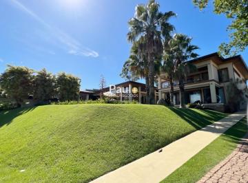 Casa · 1080m² · 5 Quartos · 10 Vagas · Casa à venda na Fazenda da Grama, Itupeva, com 5 suítes, com 1080 m²