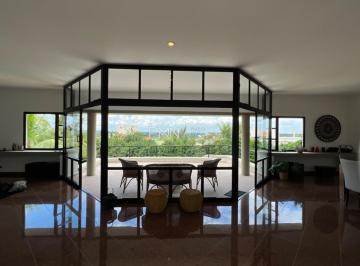 Casa · 450m² · 4 Quartos · 6 Vagas · Casa à venda no Barão do Café, com 4 quartos, com 450 m²