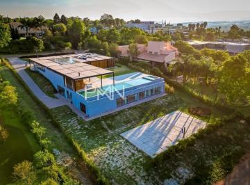 Casa · 1248m² · 8 Quartos · 6 Vagas · Casa à venda na Quinta da Baroneza, com 8 suítes, com 1248.44 m², em Bragança Paulista