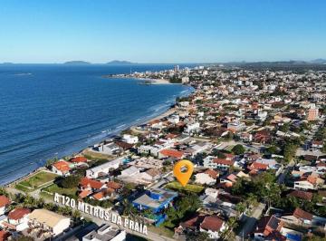 Terreno · 360m² · Terreno com 360m² localizado no Balneário Cambiju a 120 metros da praia em Itapoá-SC!