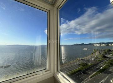 Apartamento · 376m² · 3 Quartos · 2 Vagas · Cobertura de 367m2 com 3 quartos sendo 1 suíte na Beira Mar Norte Florianópolis