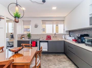 2115452.jpeg · Apartamento em Mont Serrat