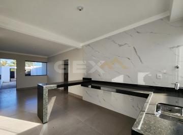 Casa · 80m² · 3 Quartos · 2 Vagas · Sobrado térreo à venda no bairro Belvedere, 3 quartos, 1 suíte e 2 vagas.