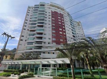 1036727bfcc5f98077c1b3d77707446c96e87962 · À venda | 165 m² privativos, alto padrão, 3 suítes, sacada e 2 vagas de garagem – Centro de Florianó