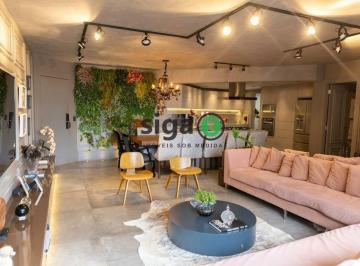 Apartamento · 130m² · 3 Quartos · 2 Vagas · Apartamento reformado 130m² no Sutton House Moema ? Porteira fechada com lazer completo