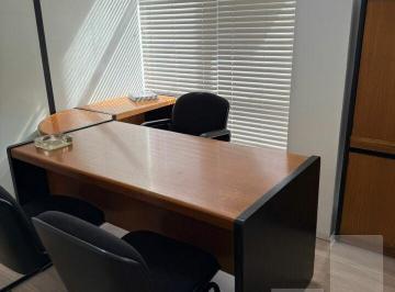 Comercial · 85m² · 1 Vaga · Conjunto Comercial 05 sala , 03 vagas em Cerqueira César.