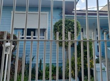 Casa · 591m² · 3 Quartos · 2 Vagas · Terreno
