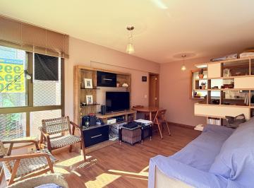 Apartamento · 92m² · 2 Quartos · 2 Vagas · More no Jardim Cristofel