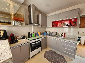99d45d827ca7f375bbc96627e8f4dfab24e37800 · Sobreloja com 3 quartos à venda, 140 m² por R$ 720.000 - Jardim Fregadolli - Maringá/PR