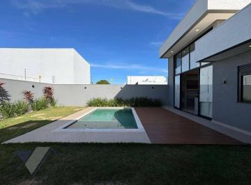 b42fec426bb7de33925e22d8eca054950c0f76ef · Casa térrea com 3 suítes, piscina e amplo terreno no Tropical II – Cascavel/PR