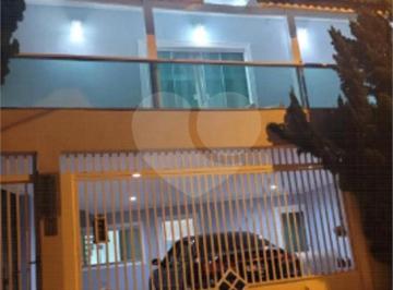 Casa · 300m² · 3 Quartos · Sobrado com 3 quartos à venda em Vila itapoan - SP