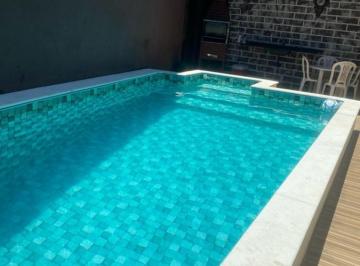 Casa de 2 quartos, Peruíbe · Casa no bairro Stella Maris em Peruibe. Possui piscina e 2 dormitórios