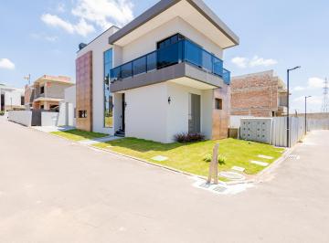 Casa de 3 quartos, São José dos Pinhais · Sobrado em condomínio, 3 suítes, em são José dos Pinhais