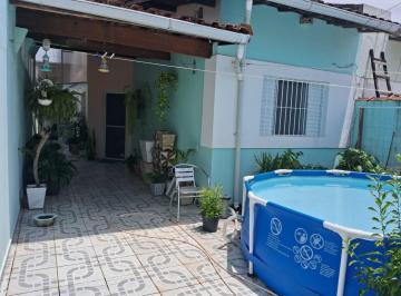 Casa de 2 quartos, Itanhaém · Casa no Balneario Loty em Itanhaém. Possui 02 dormitórios