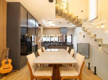 Casa · 198m² · 3 Quartos · Casa de 3 Quartos no Condomínio Gardens Cabral