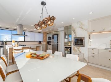 Apartamento · 145m² · 3 Quartos · 2 Vagas · Cobertura impecável ao lado do Sopping Palladium e