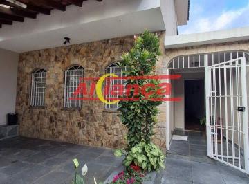Casa · 180m² · 3 Quartos · 2 Vagas · Sobrado à Venda 3 Quartos, sendo 1 Suíte, 2 Vagas no Jardim Santa Mena com Edícula.