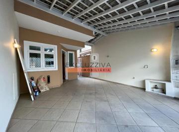 Casa · 107m² · 3 Quartos · 2 Vagas · Sobrado de 3 dormitorios em localizacao privilegiada em Taubate