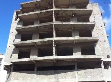Apartamento de 2 quartos, Cabo Frio · Vendo Edifício c/ RGI e Estrutura Pronta para 16 Unidades no Braga
