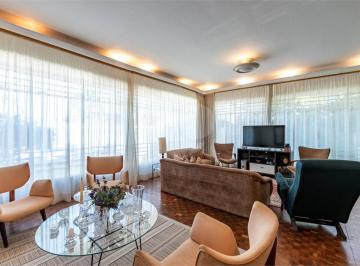 Casa de 3 quartos, Curitiba · Casa Térrea Jardim Botânico 3 Dormitórios 5 Vagas 