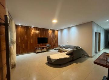 Casa de 3 quartos, Vicente Pires · Casa à Venda – Rua 02, 26 de Setembro - Porteira fechada — pronta para morar!