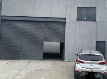 Foto 01 · Galpão industrial para locação em Resende-RJ, Morada do Contorno: 2 salas, 1 banheiro, 2 vagas, 419,