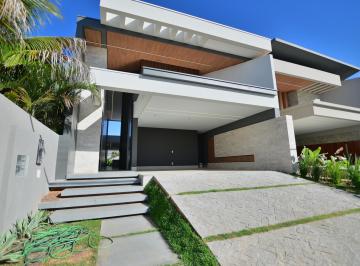 Casa de 4 quartos, Vicente Pires · Casa a venda em Vicente Pires rua 06 moderna piscina churrasqueira 