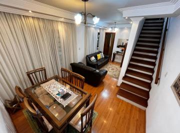 Casa · 248m² · 5 Quartos · 2 Vagas · Imóvel Espaçoso e Aconchegante na Vila Yolanda, Osasco-SP: 5 Quartos, 2 Suítes, 3 Salas, 3 Banheiros