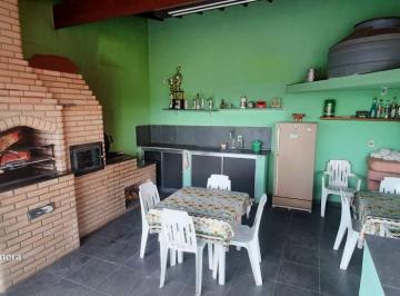 Casa · 140m² · 3 Quartos · 2 Vagas · Casa à venda em Osasco-SP, Cidade das Flores: 3 quartos, 3 banheiros, 2 vagas. Valor R$630.000,00. A