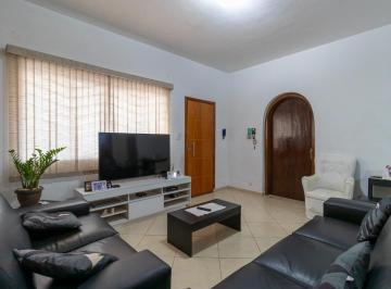 77d39b93-2f6a-4feb-a78c-9e5f96825f42 · Confortável sobrado para venda em Chácara Inglesa com 4 quartos, sendo 1 suíte, 181m²
