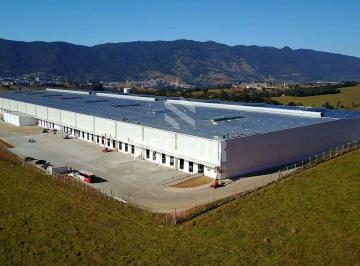 Comercial · 4800m² · Galpão para Locação • 4.800 m² • São José dos Pinhais - PR