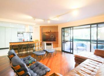 Apartamento · 147m² · 4 Quartos · 2 Vagas · Um dos condomínios mais procurados de Moema, excelente localização com lazer completo