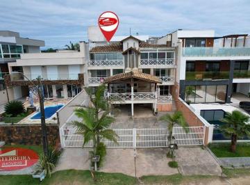 Apartamento · 4 Quartos · 2 Vagas · Cobertura Duplex Frente ao Mar