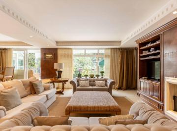 Casa · 597m² · 5 Quartos · 4 Vagas · Casa à venda no Jardim Coroados – 600 m², 5 suítes